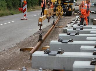 Kaiser warnt vor Vernachlässigung von Schienenprojekten im Osten