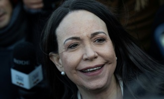 Machado hat Trump ''Medaille des Friedensnobelpreises überreicht''