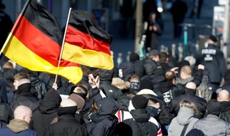 Bundesinnenministerium: Rechtsextremisten und Reichsbürger haben über 4000 legale Waffen