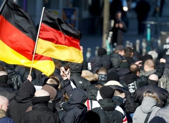 Bundesinnenministerium: Rechtsextremisten und Reichsbürger haben über 4000 legale Waffen