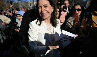 Friedensnobelpreis: Machado übergibt Medaille an Trump