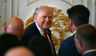 Streit um Grönland: Trump kündigt Zölle gegen Deutschland und andere europäische Länder an