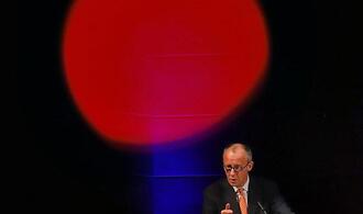 Kassenärzte unterstützen Merz in Debatte um Krankenstand