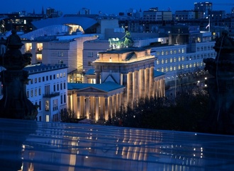 2000 Menschen bei Berliner Solidaritäts-Demonstration für Menschen im Iran
