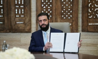 Syriens Übergangspräsident gibt Vereinbarung mit Kurden und Waffenruhe bekannt