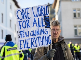 Oxfam: Milliardäre weltweit so reich wie noch nie