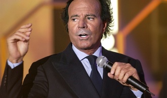 Julio Iglesias fordert Abweisung von Klage wegen sexueller Gewalt