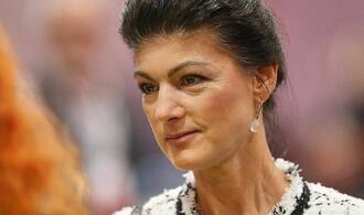Wagenknecht fordert Rente ab 60 für Pflegekräfte und körperlich schwer Arbeitende