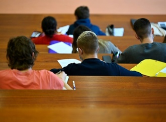 Promotionsquote: Studienfach Chemie führt mit 80 Prozent