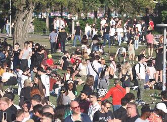 Studie: Deutsche Jugendliche haben immer später ersten Sex