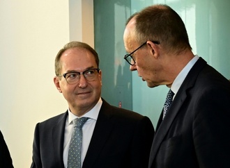 Deutschland berät mit EU-Partnern über Abschiebe-Zentren in Drittstaaten