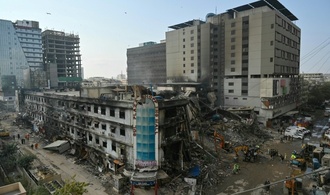 Pakistan: Zahl der Todesopfer bei Brand in Einkaufszentrum steigt auf 67