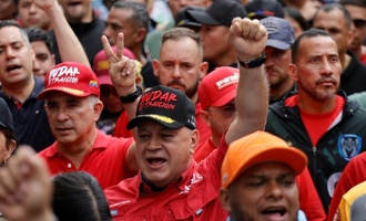 Große Kundgebung für Freilassung des in die USA entführten Maduro in Caracas