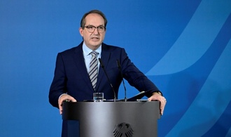 Dobrindt will härter gegen Cyberangriffe vorgehen: ''Können wir nicht hinnehmen''