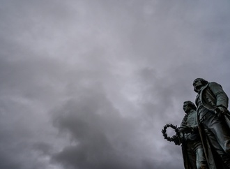 200 Jahre nach Goethes Tod: Forscher finden Ameise in dessen Bernsteinsammlung