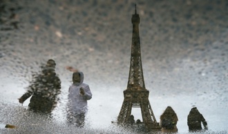 Namen französischer Wissenschaftlerinnen sollen Eiffelturm zieren