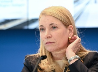 Einsparungen von halber Milliarde: Bahn-Chefin Palla will Konzernleitung verschlanken