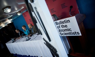 Nur noch 85 Sekunden bis Mitternacht: Forscher stellen ''Weltuntergangsuhr'' vor