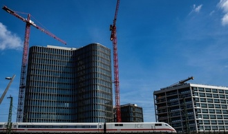 Bahn und GDL setzen Tarifverhandlungen fort