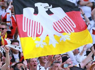 SPD unterstützt Plan der Union für Bewerbung um die Fußball-WM 2042