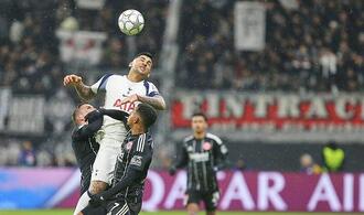 Champions League: Eintracht unterliegt Tottenham - Bayern siegreich
