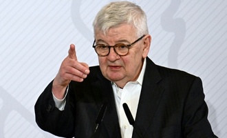 Ex-Außenminister Joschka Fischer plädiert für atomare Aufrüstung Europas