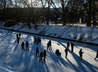Einwohnerzahl in Deutschland schrumpft: Geburtendefizit größer als Zuwanderung