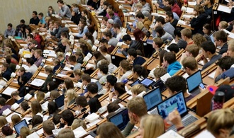 Studie: Nachfrage nach staatlicher Studienunterstützung sinkt weiter