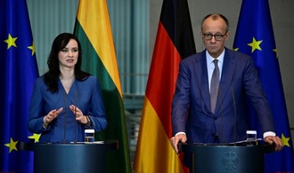 Merz prangert ''tägliche Kriegsverbrechen'' Russlands in der Ukraine an