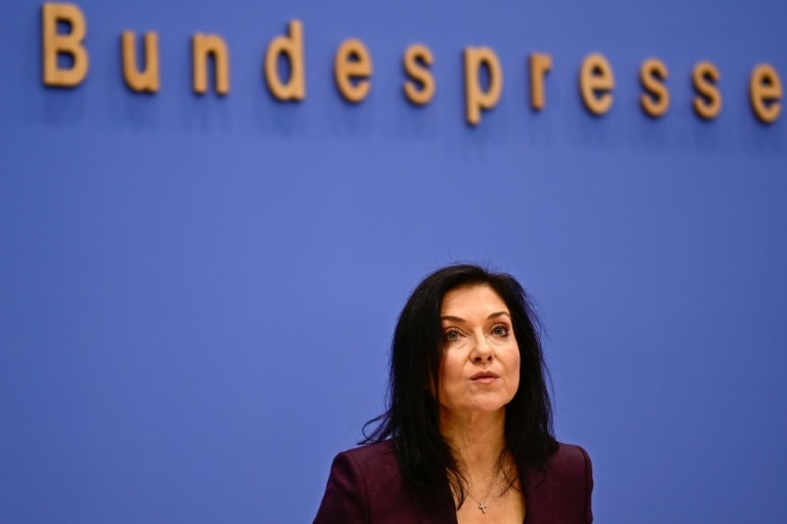 Wirtschaftsministerin Reiche will in Saudi-Arabien ''Partnerschaft vertiefen''