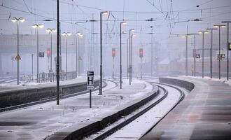 Pünktlichkeit im DB-Fernverkehr im Januar bei 52,1 Prozent