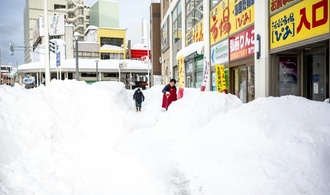 30 Todesfälle durch heftige Schneefälle in Japan