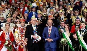 Merz würdigt Rolle von Karnevalisten für den Zusammenhalt