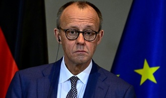 Bundeskanzler Merz reist in die Golfregion