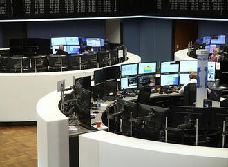 Dax weiter leicht im Minus - Anleger bleiben vorsichtig