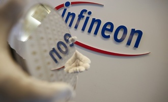 Infineon stockt Investitionen in neue Halbleiterfabrik wegen KI-Booms auf