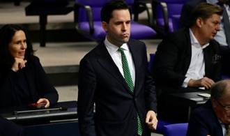 JU-Chef Winkel sieht Einsparpotenzial von ''Dutzenden Milliarden'' im Sozialetat