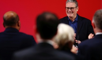 Scharfe Kritik nach Epstein-Enthüllungen: Britischer Premier  Starmer lehnt Rücktritt ab