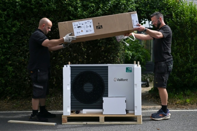 Branchenverbände fordern Fokus auch auf Sanierungen im neuen Heizungsgesetz