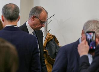 Konkurrenz aus China: Handelsverband HDE schreibt Brandbrief an Merz