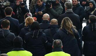 Bahnsicherheit: Dobrindt für harte Strafen - gegen mehr Personal