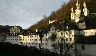 Ermittlungen wegen Vergewaltigung gegen Priester an französischer Schule