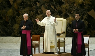 Papst ruft zu Respekt vor Tradition der ''Olympischen Waffenruhe'' auf