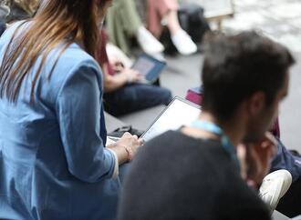 Schnitzer: ''Gen Z arbeitet mehr als die Generationen vor ihr''