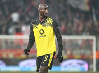 1. Bundesliga: Dortmund gewinnt in Wolfsburg