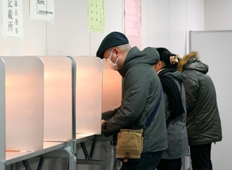 Vorgezogene Wahl in Japan begonnen - Sieg für Regierungschefin Takaichi erwartet