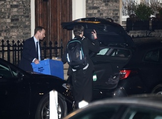 Britischer Kabinettschef tritt wegen Rolle bei Ernennung von Epstein-Freund Mandelson zurück