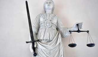 Urteil verschoben: Bundesverwaltungsgericht verhandelt weiter über Neonazisekte