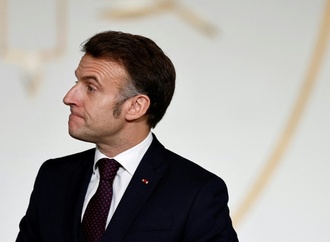 Interview: Macron will ''Dialog mit Russland wieder aufnehmen''