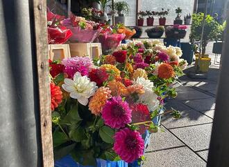 Preise für Geschenke zum Valentinstag stiegen 2025 deutlich